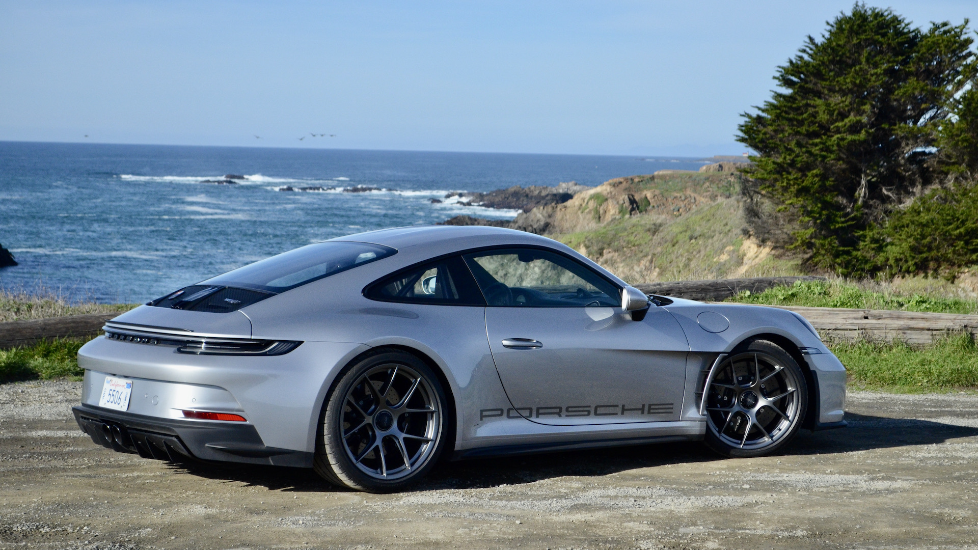 Porsche-911-ST-2024-21